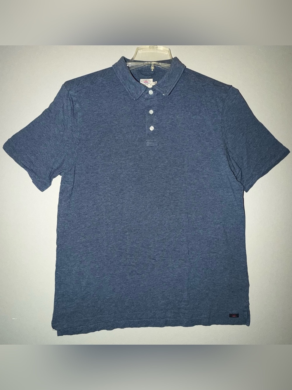 Title 192: Faherty Blue Heather Stretch Polo Shirt Men’s Large